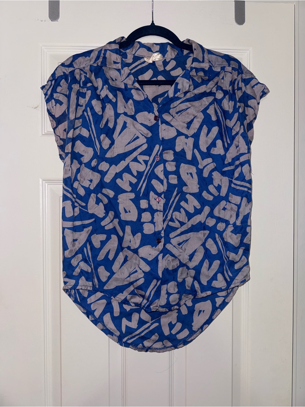 Blue Abstract Print Cap-Sleeve Button-Down Shirt